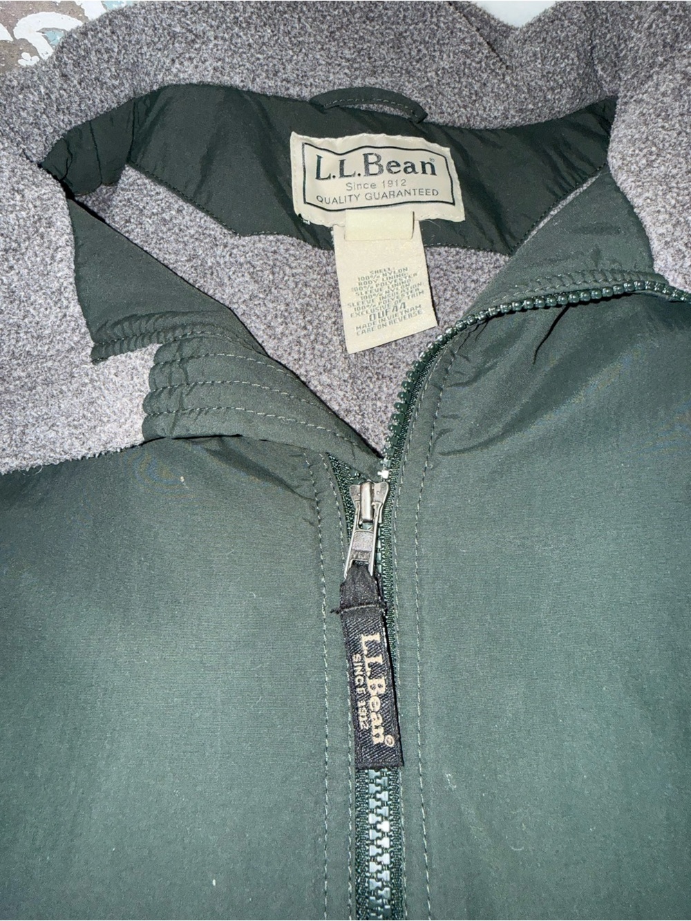 L.L.Bean Dark Green Jacket with Gray Fleece Lining perfect condition
